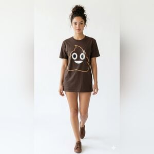 Nwt Freeze Emoji Graphic T-Shirt | Poo Poop Happy Face Emoji